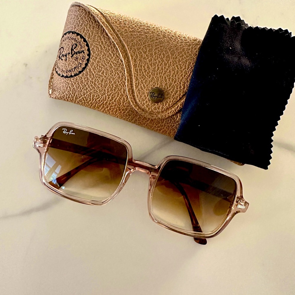 Ray-Ban Women’s Square Sunglasses
